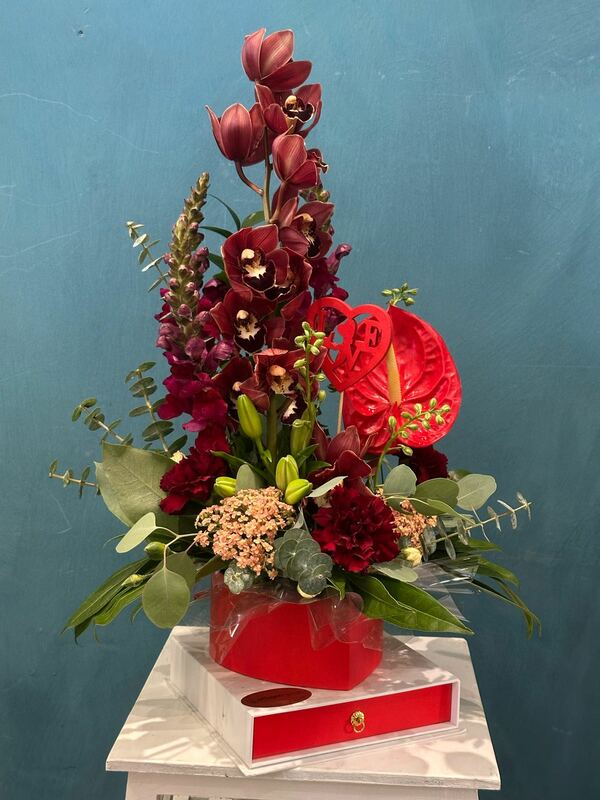 Flowers delivered to customer