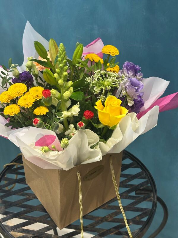 Flowers delivered to customer