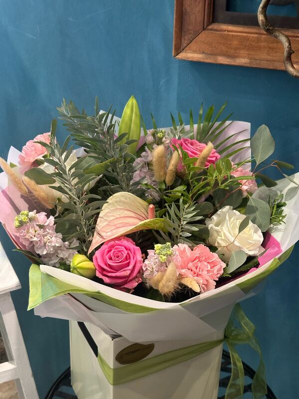 Flowers delivered to customer