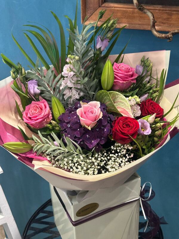 Flowers delivered to customer