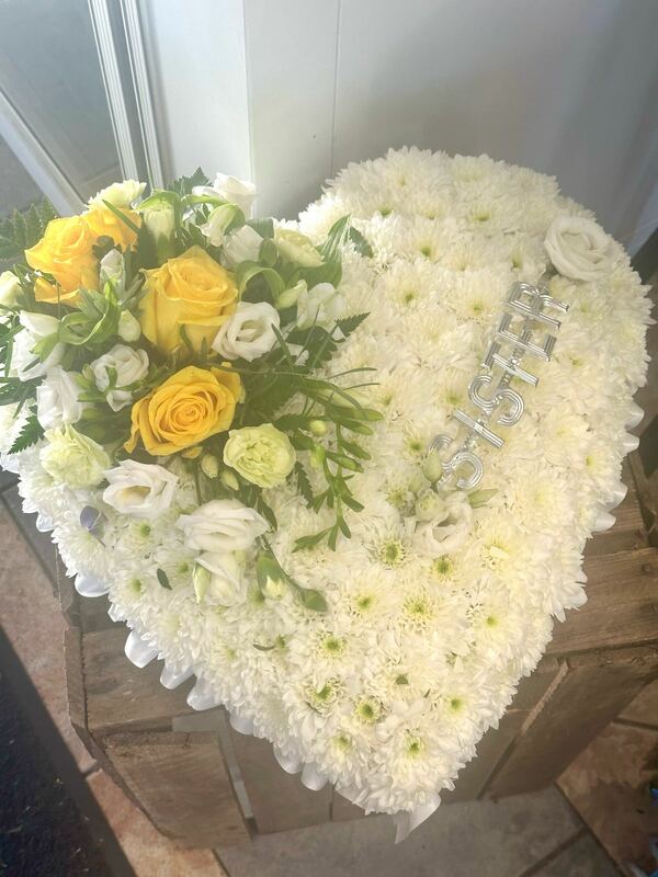 Flowers delivered to customer