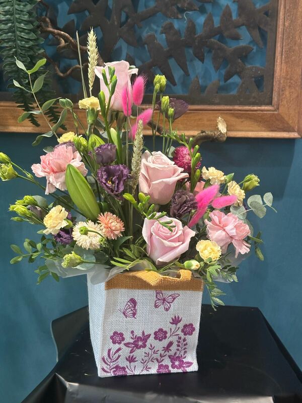 Flowers delivered to customer