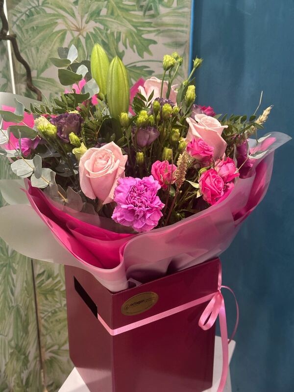 Flowers delivered to customer