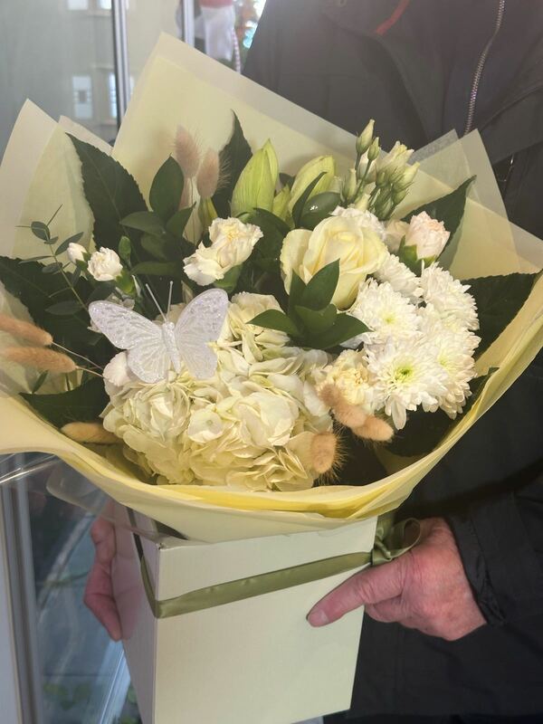 Flowers delivered to customer