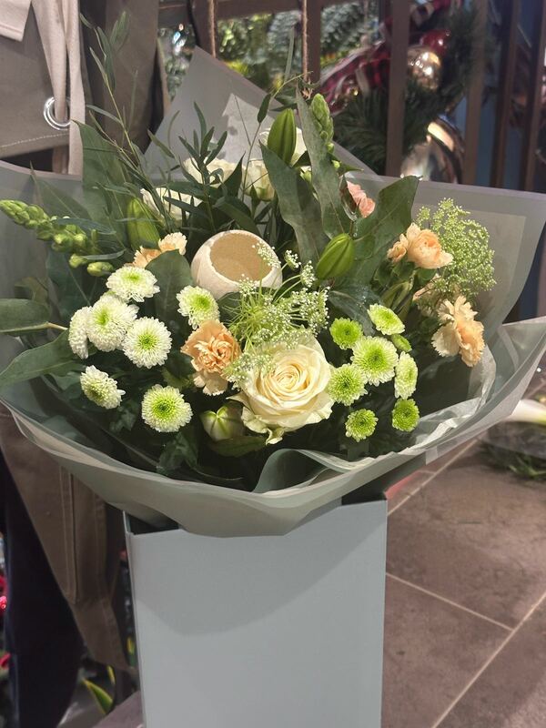 Flowers delivered to customer