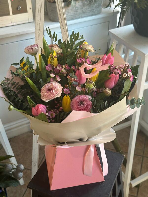 Flowers delivered to customer