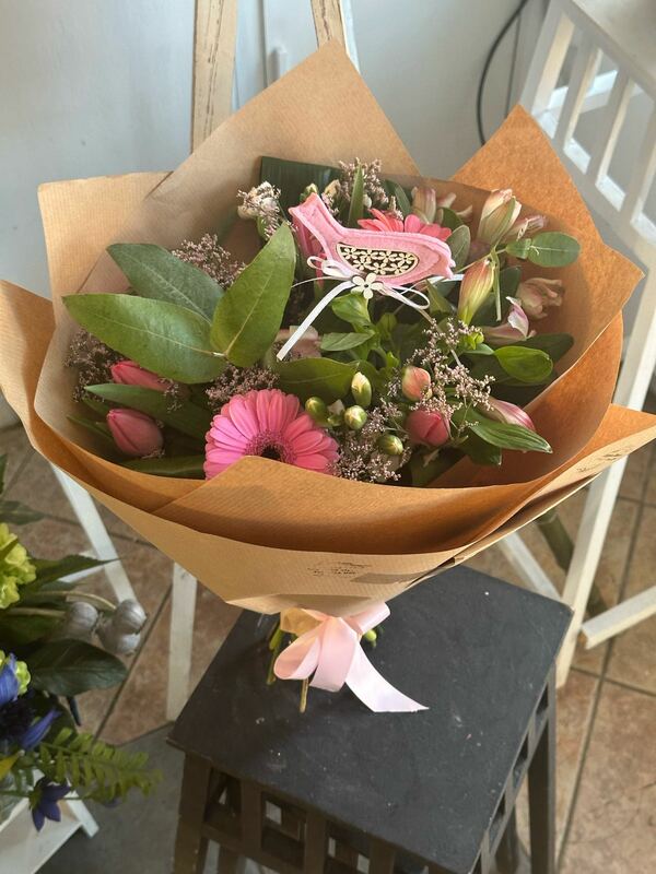 Flowers delivered to customer