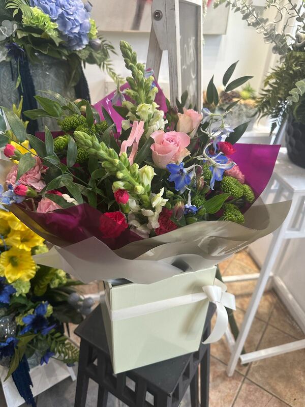Flowers delivered to customer