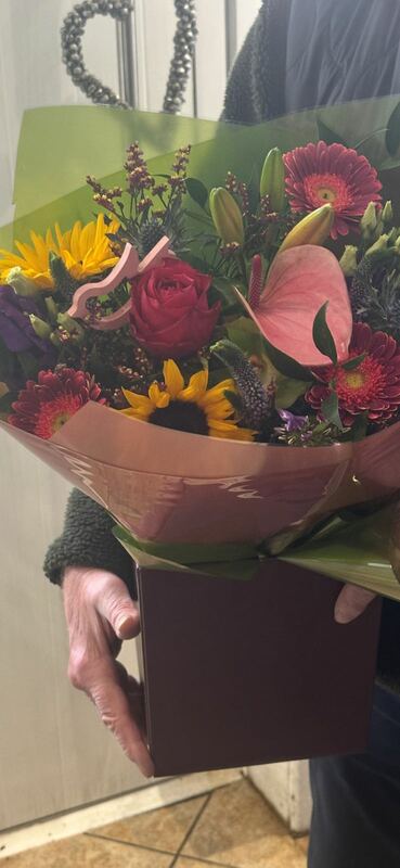Flowers delivered to customer