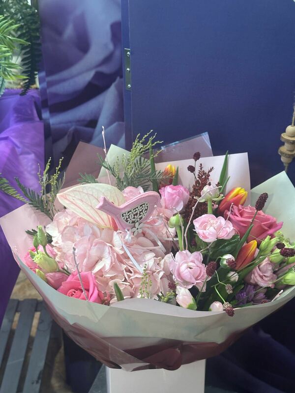Flowers delivered to customer