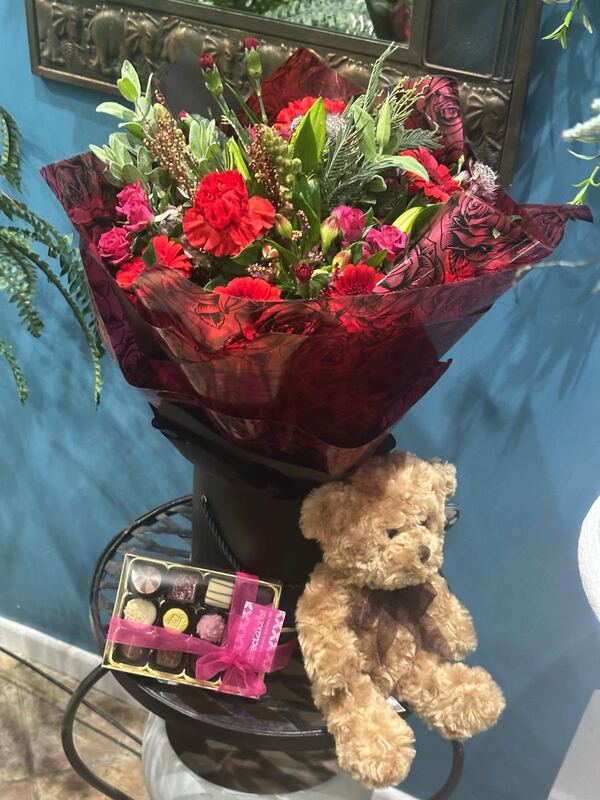 Flowers delivered to customer