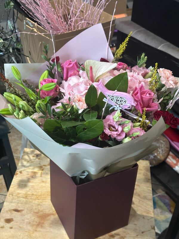 Flowers delivered to customer