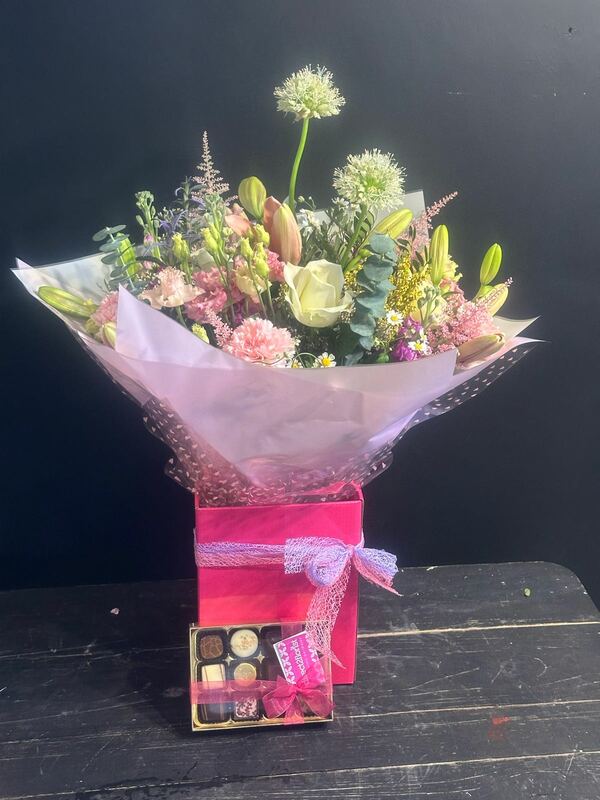 Flowers delivered to customer