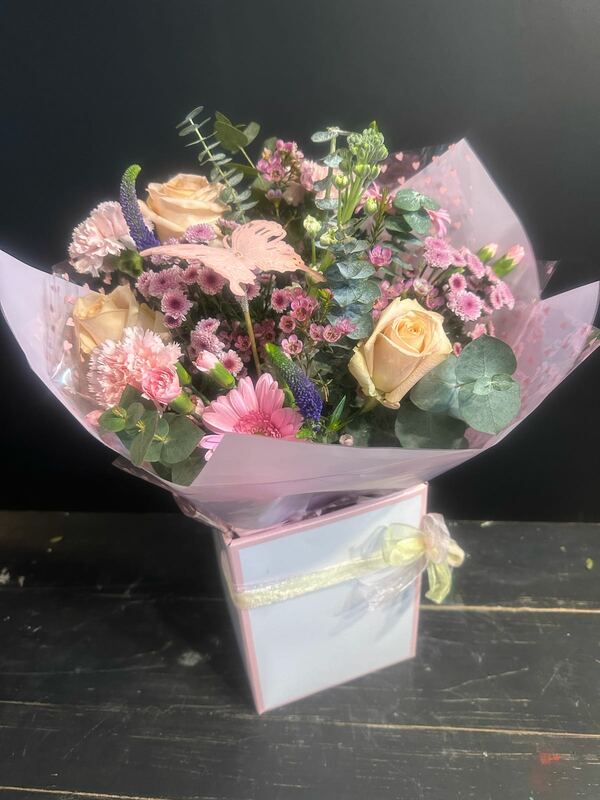Flowers delivered to customer