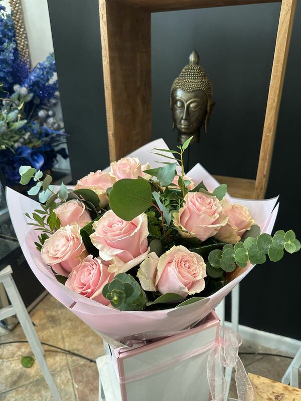 Flowers delivered to customer