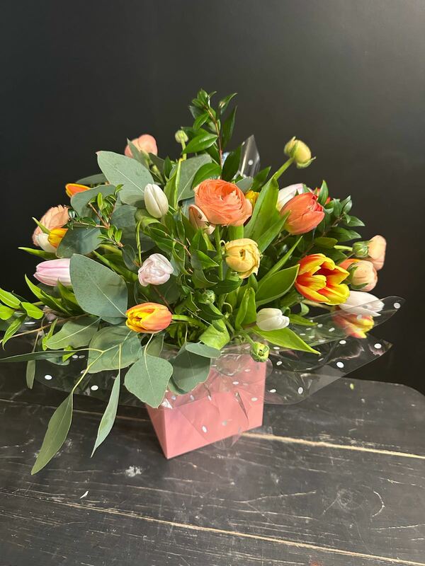 Flowers delivered to customer