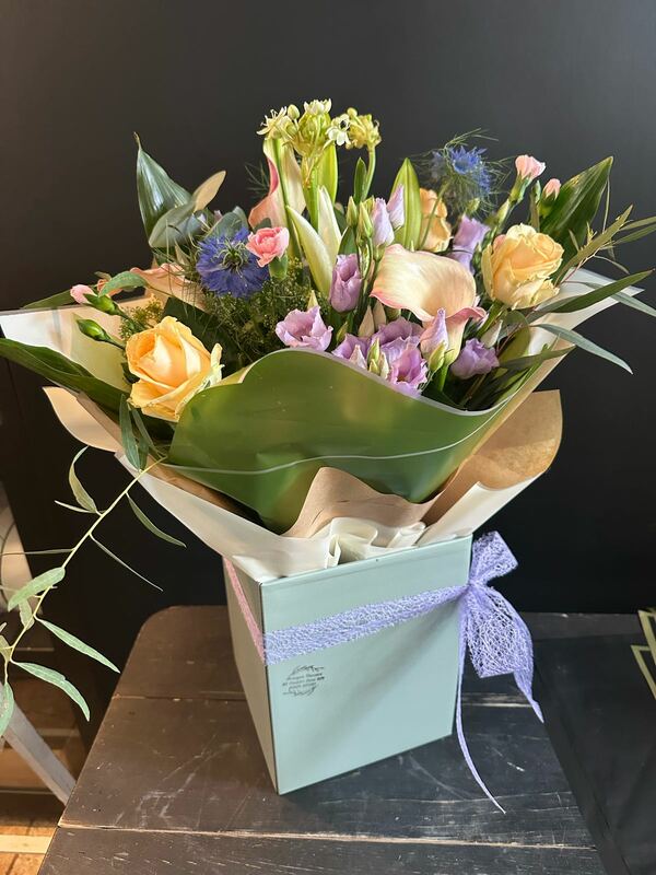 Flowers delivered to customer