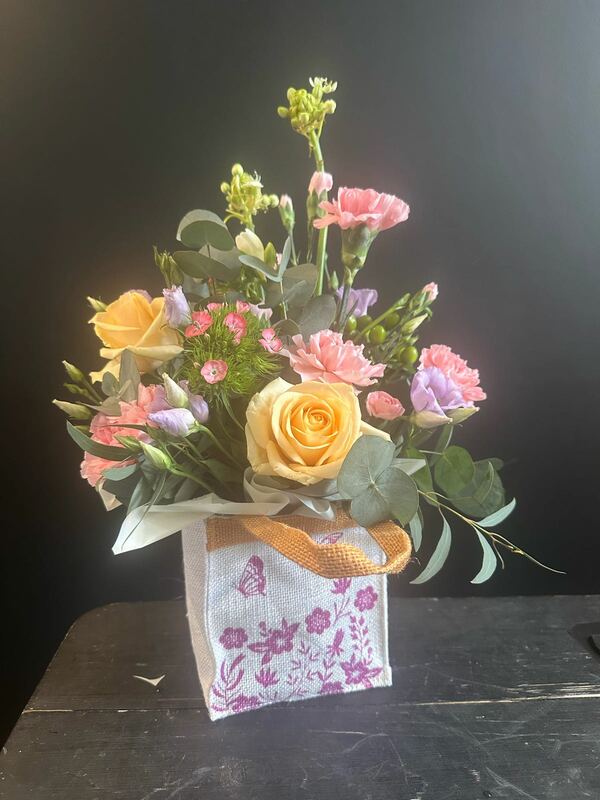 Flowers delivered to customer