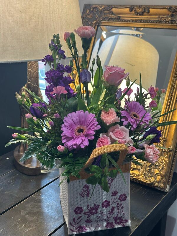 Flowers delivered to customer