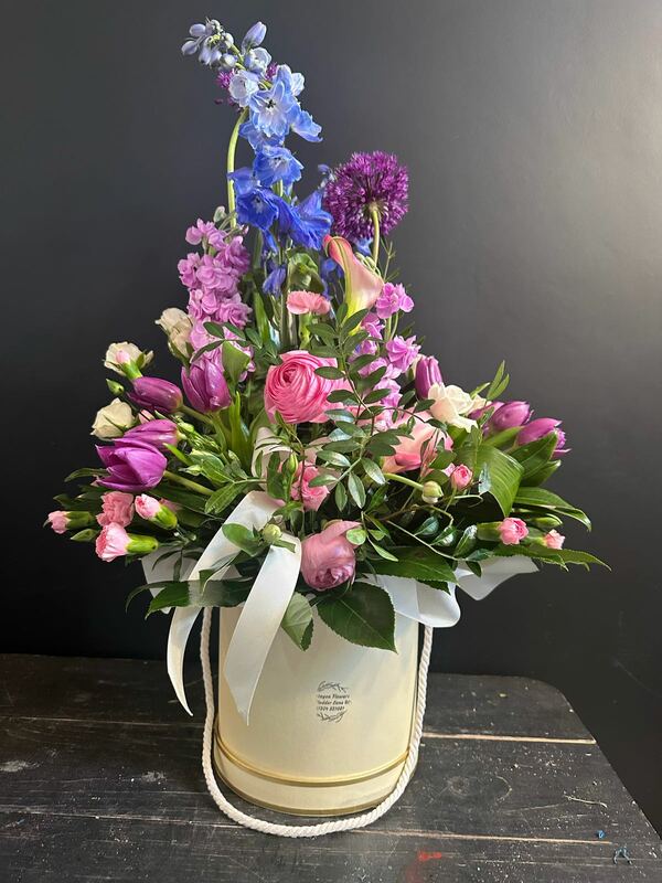 Flowers delivered to customer