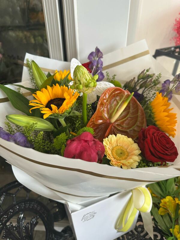 Flowers delivered to customer