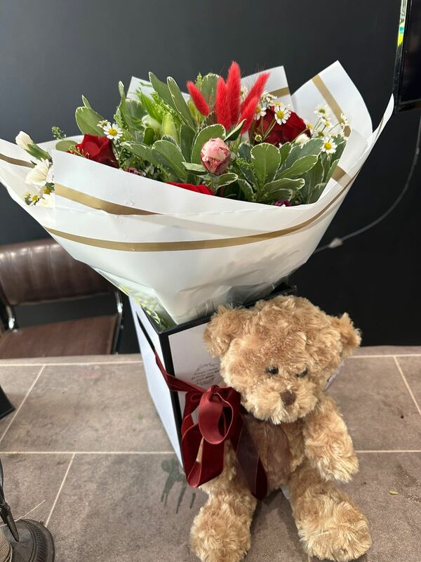 Flowers delivered to customer