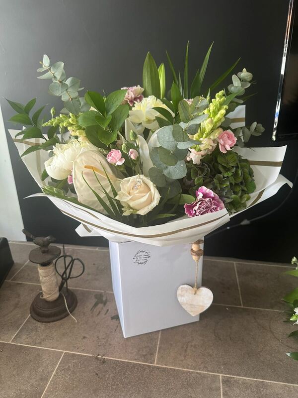 Flowers delivered to customer