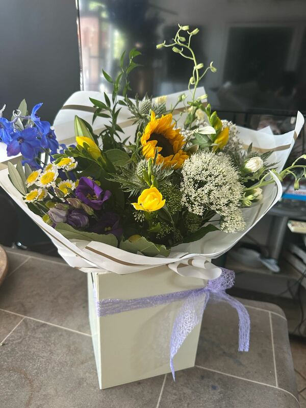 Flowers delivered to customer