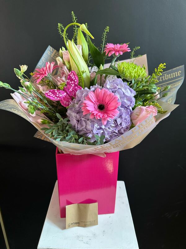 Flowers delivered to customer