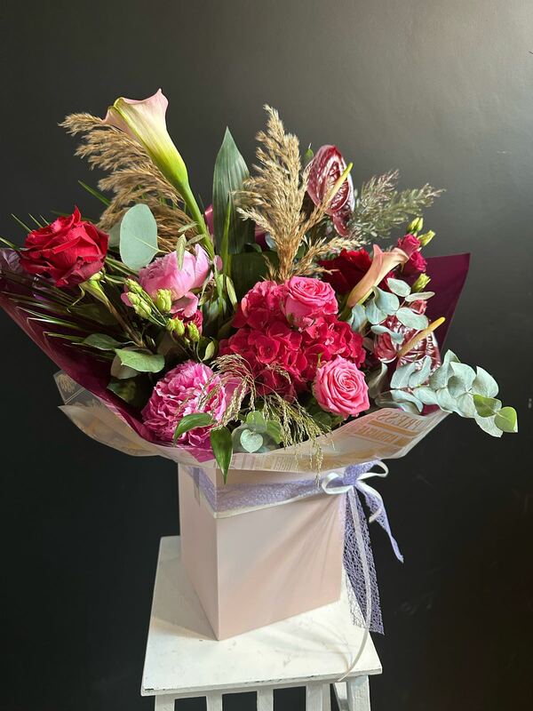 Flowers delivered to customer