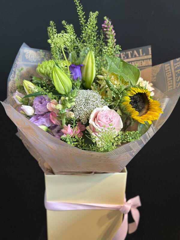 Flowers delivered to customer