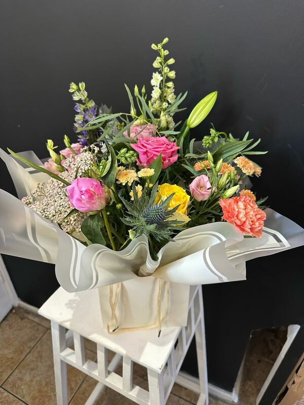 Flowers delivered to customer