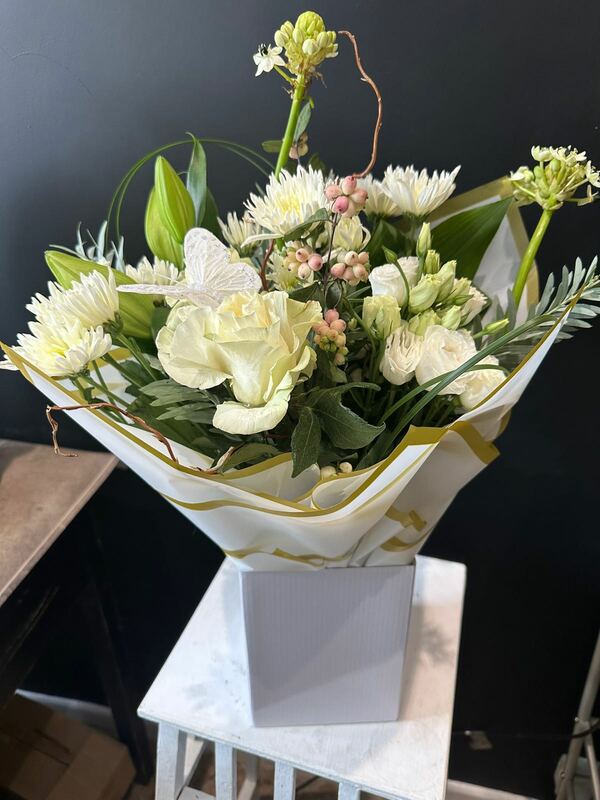 Flowers delivered to customer