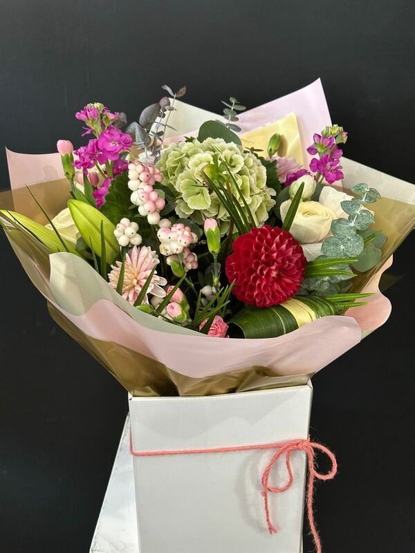 Flowers delivered to customer
