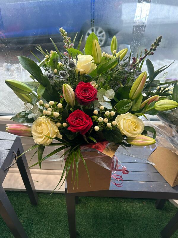 Flowers delivered to customer