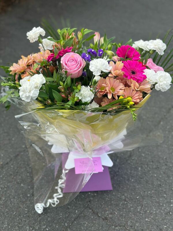 Flowers delivered to customer