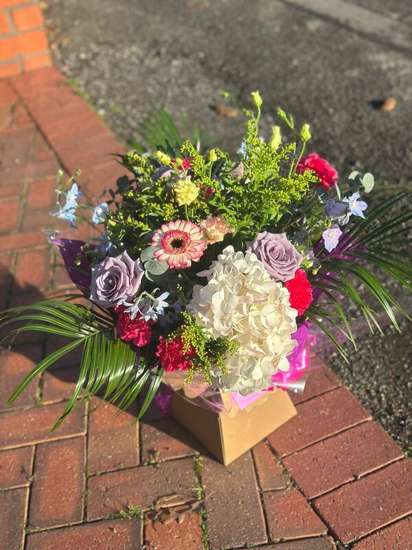 Flowers delivered to customer
