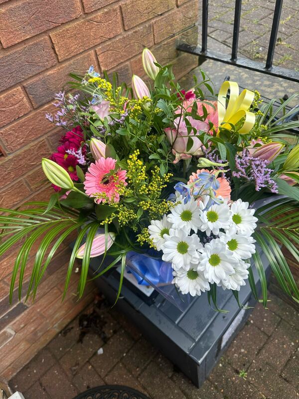 Flowers delivered to customer