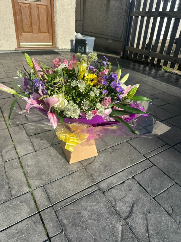 Flowers delivered to customer