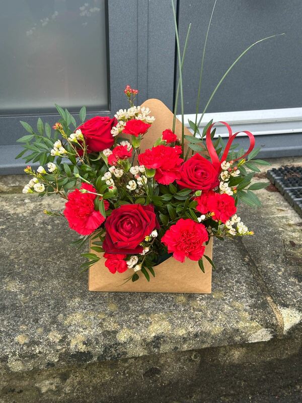 Flowers delivered to customer