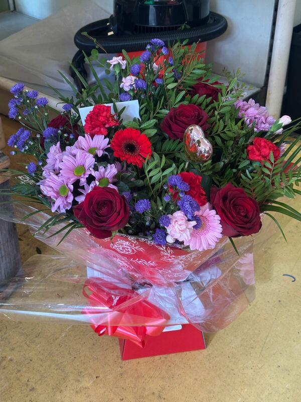Flowers delivered to customer