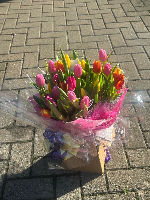 Flowers delivered to customer