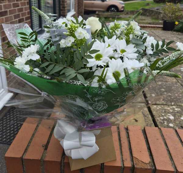 Flowers delivered to customer