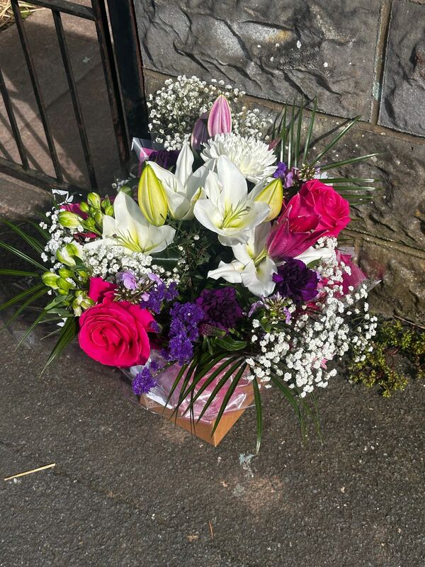 Flowers delivered to customer