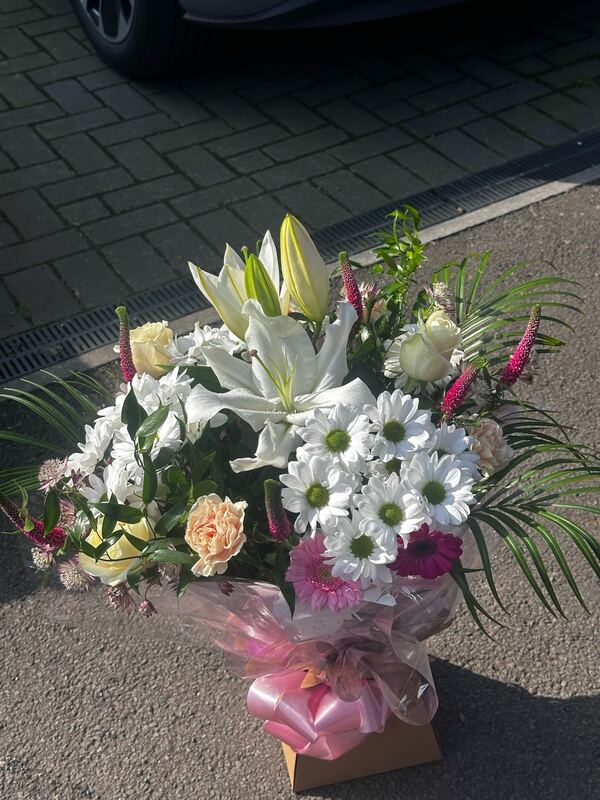 Flowers delivered to customer