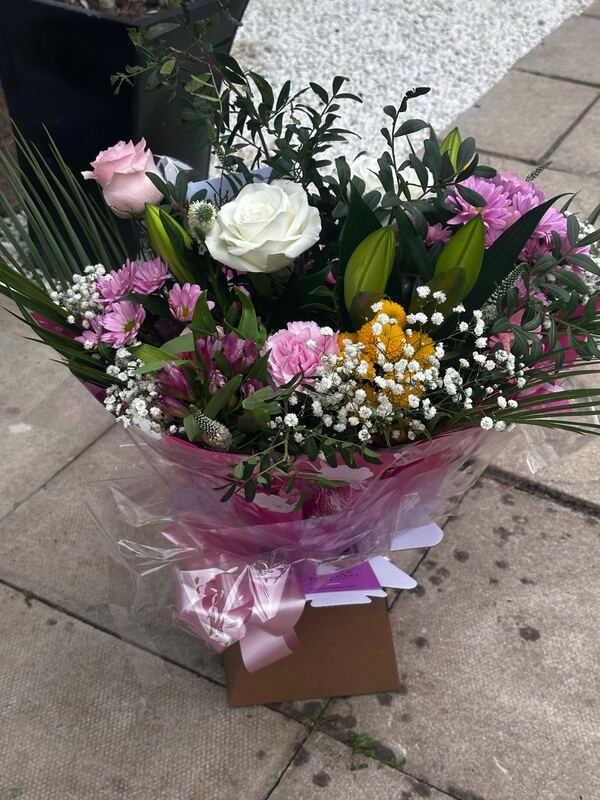 Flowers delivered to customer