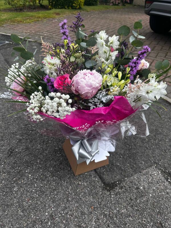 Flowers delivered to customer