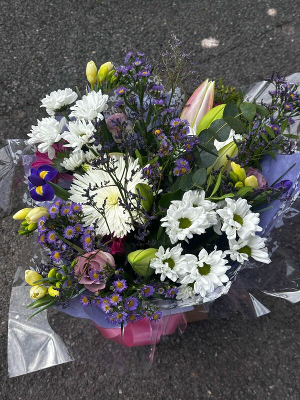 Flowers delivered to customer