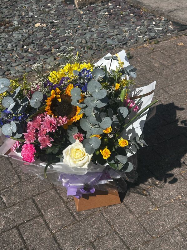 Flowers delivered to customer
