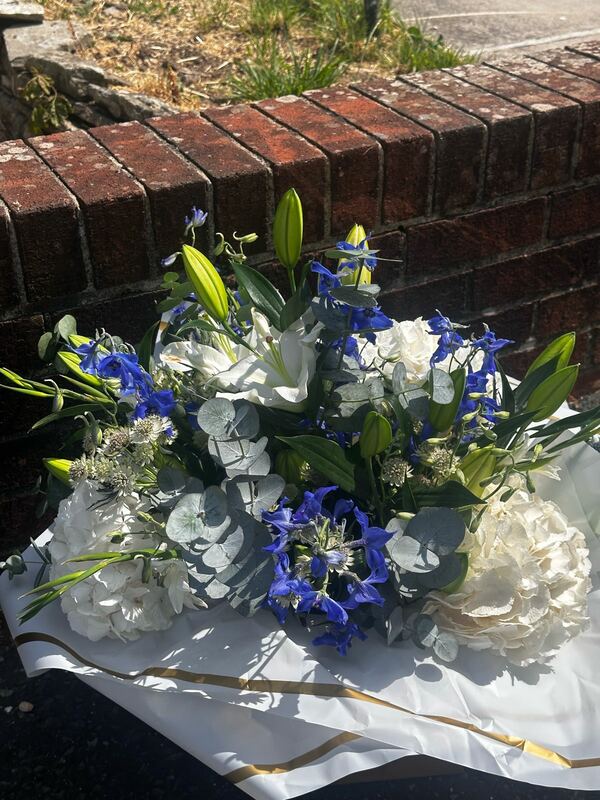 Flowers delivered to customer